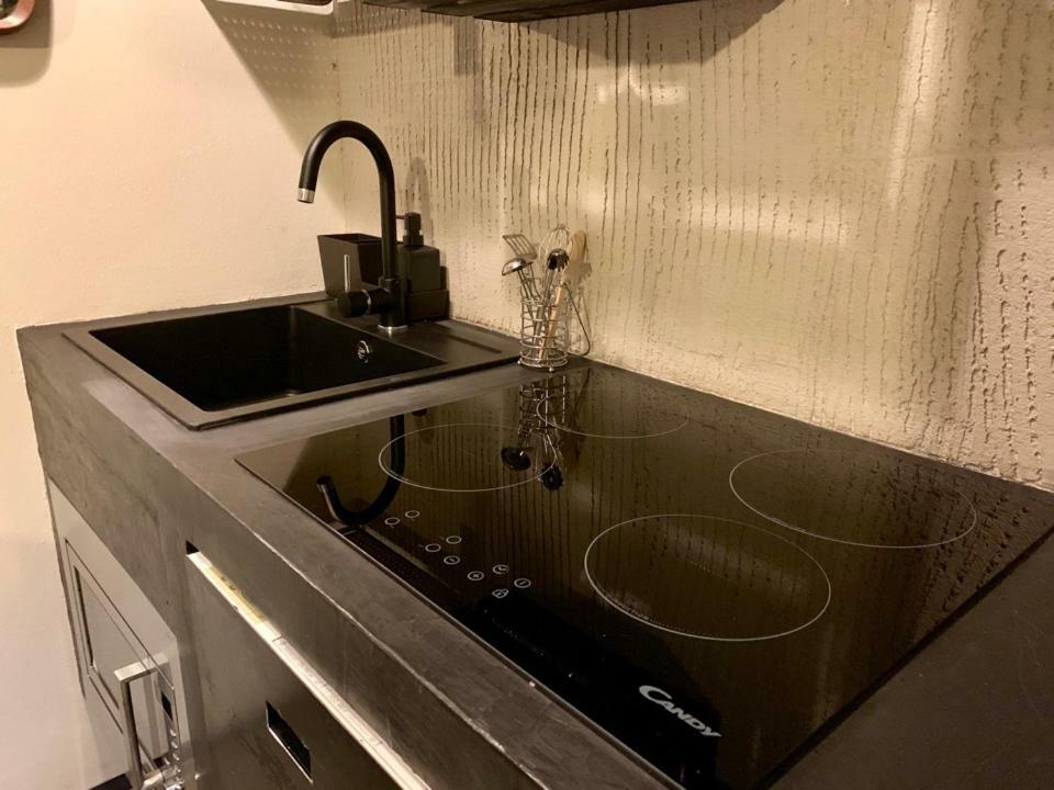 Fra Storia E Modernita Apartment Milan Bagian luar foto